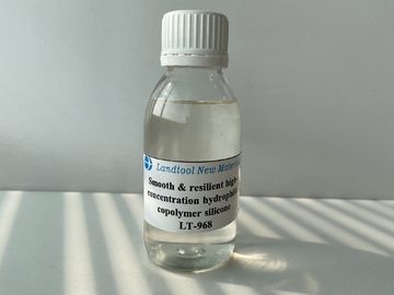 Émulsion cationique de silicone hydrophile de copolymère avec le poids