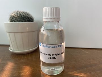 Anti produits chimiques et auxiliaires de souillure de textile particulièrement utilisés pour savonner le processus