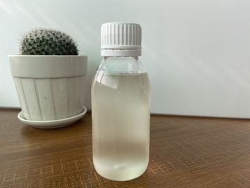 Effet pelucheux d'adoucissant d'huile de silicone de sécurité excellent et doux pour le tissu tricoté par coton